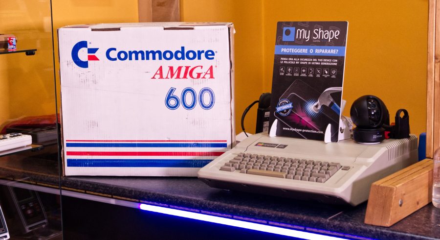 Console e accessori d'epoca